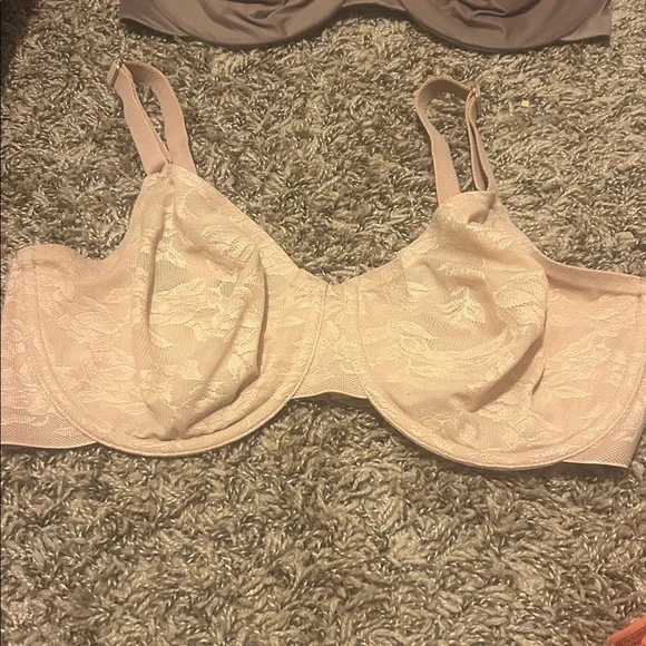 Wacoal Women's Bras in Tan, Brown, and Cream - Picture 4 of 5